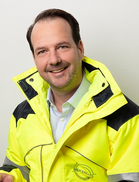 Bausachverständiger, Immobiliensachverständiger, Immobiliengutachter und Baugutachter  Ralph Niemann-Delius (REV) Neustadt-Glewe